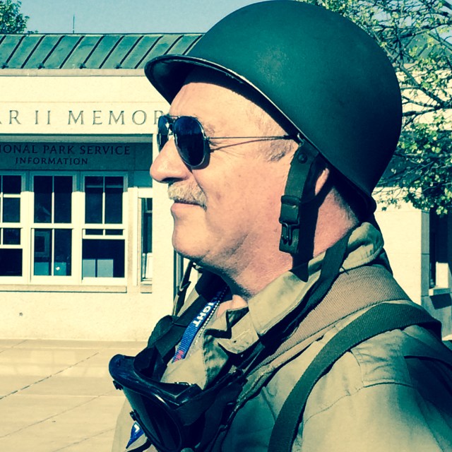 Guard of honour receiving World War II Veterans to Washington DC. © J. Ashley Nixon