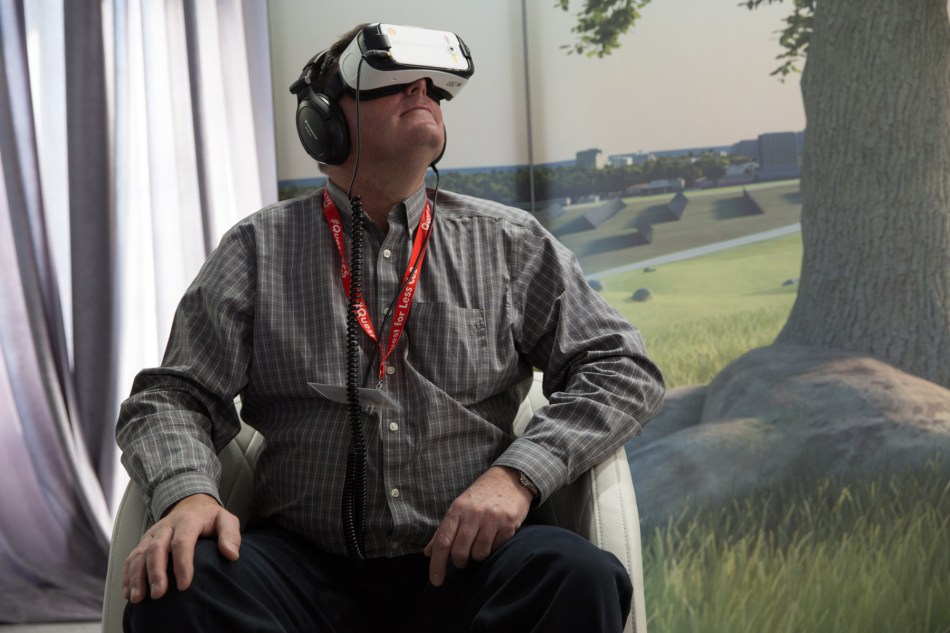 A guest goes on a virtual journey of carbon capture and storage technology during the Quest CCS launch. © J. Ashley Nixon